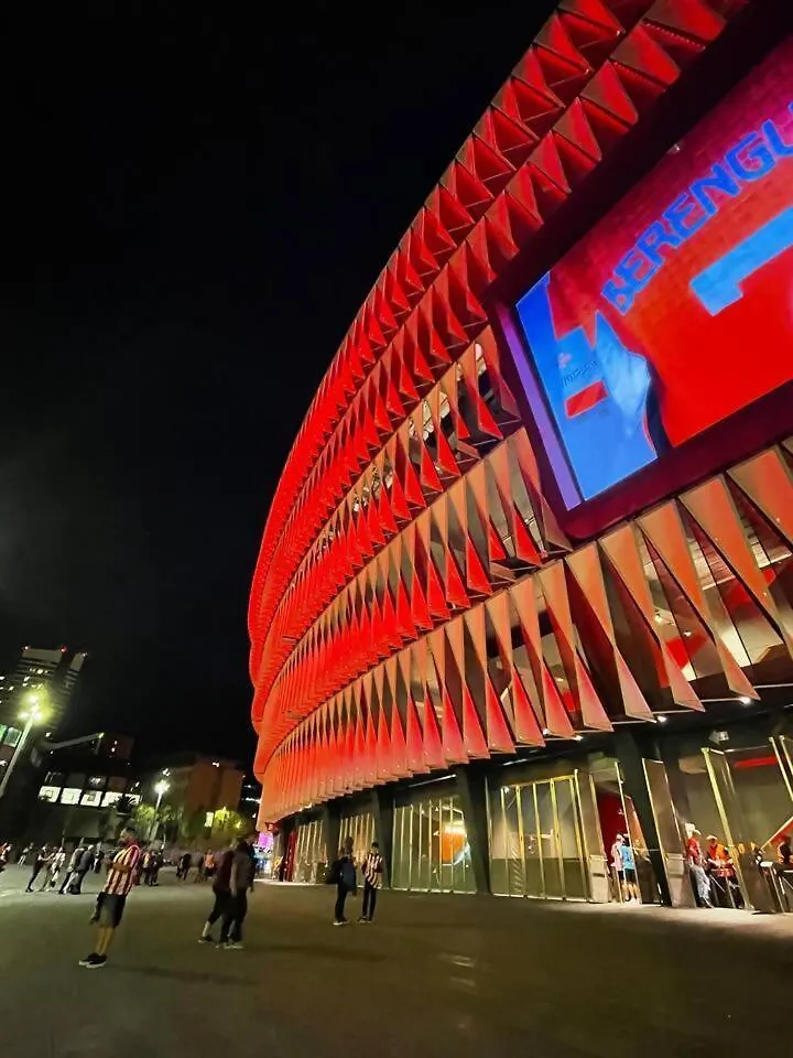 Kai Bilbao Apto Junto A La Ria Apartmán