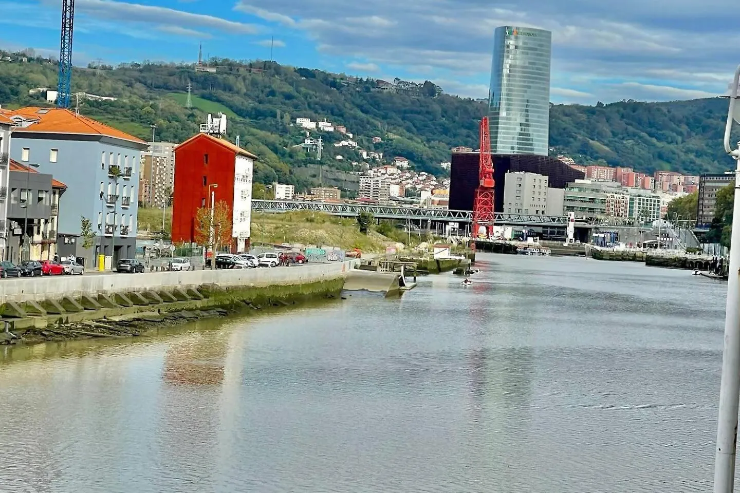 Apartmán Kai Bilbao Apto Junto A La Ria